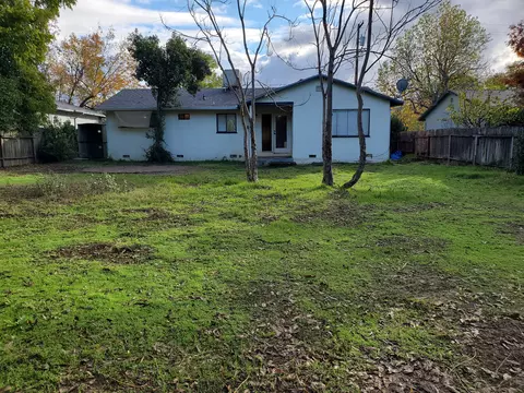 2898 East Way, Redding, CA 96002 photo 4