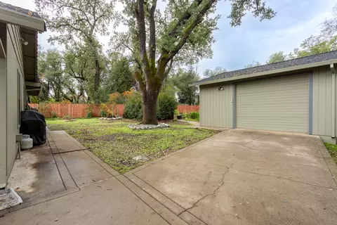 7342 Amigo Way, Redding, CA 96002 photo 41