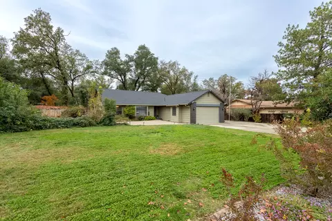 7342 Amigo Way, Redding, CA 96002 photo 2
