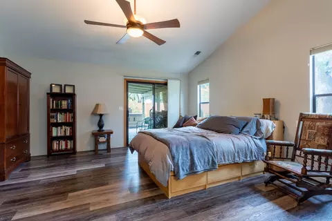 7342 Amigo Way, Redding, CA 96002 photo 25