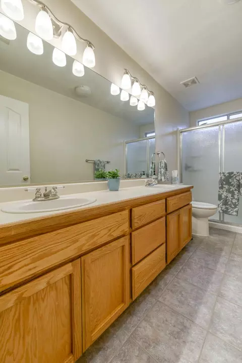 1963 Catherine Way, Redding, CA 96002 photo 24