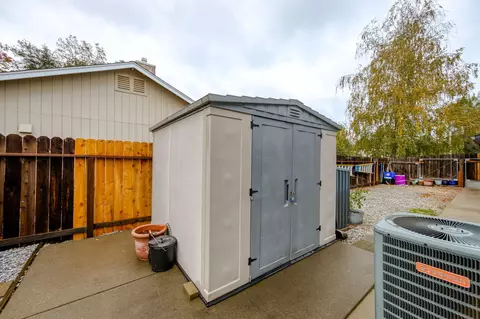 1963 Catherine Way, Redding, CA 96002 photo 50