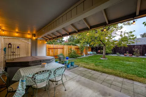 1963 Catherine Way, Redding, CA 96002 photo 39