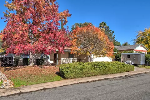 2748 Camulos Way, Redding, CA 96002 photo 1