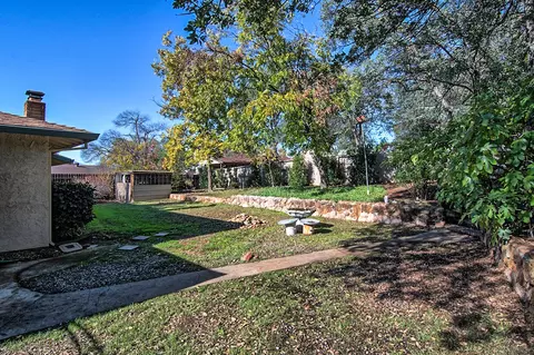 2748 Camulos Way, Redding, CA 96002 photo 25