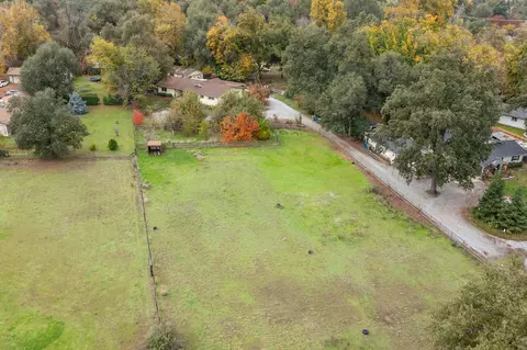5860 Wildwood Dr, Redding, CA 96001 photo 22