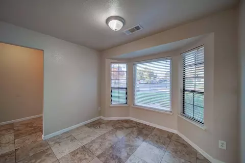 2919 Camulos Way, Redding, CA 96002 photo 12