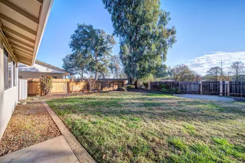 2919 Camulos Way, Redding, CA 96002 photo 26
