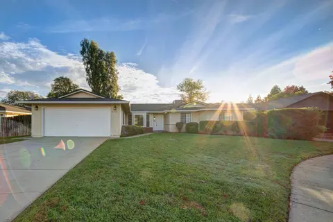 2919 Camulos Way, Redding, CA 96002 photo 1