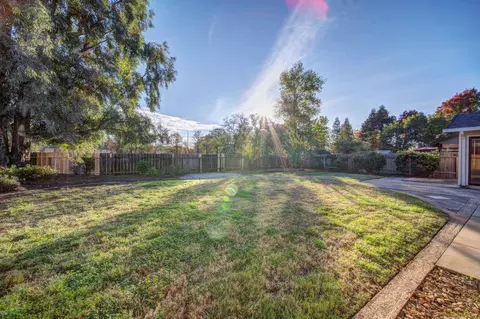 2919 Camulos Way, Redding, CA 96002 photo 25