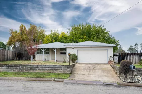 1222 Scenic Way, Redding, CA 96001 photo 5