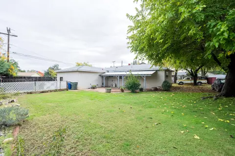 1222 Scenic Way, Redding, CA 96001 photo 22