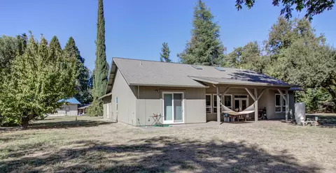 19837 Valley Ln, Redding, CA 96002 photo 35