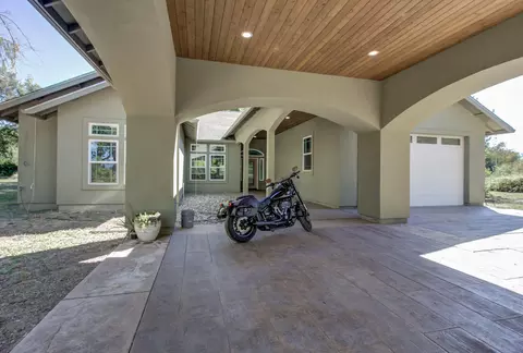 19837 Valley Ln, Redding, CA 96002 photo 44