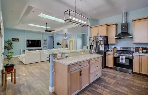 19837 Valley Ln, Redding, CA 96002 photo 13