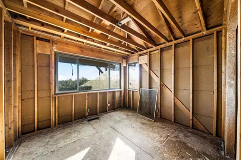 373 Pearl St, Redding, CA 96003 photo 9