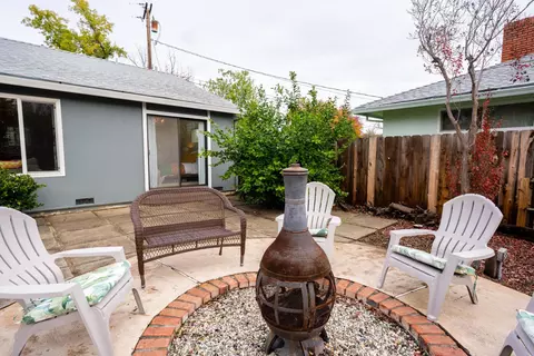 701 Gold, Redding, CA 96001 photo 27
