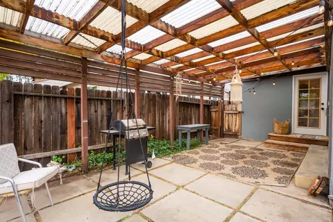 701 Gold, Redding, CA 96001 photo 32