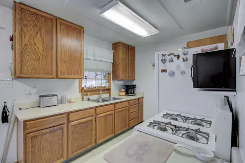 2841 Churn Ct, Redding, CA 96002 photo 13