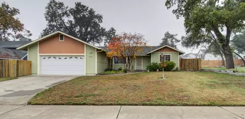 6886 Yvonne Ct, Redding, CA 96001 photo 1
