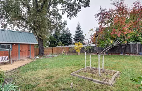 6886 Yvonne Ct, Redding, CA 96001 photo 26