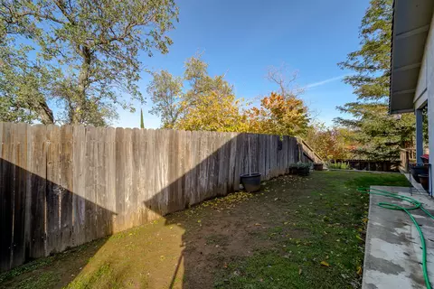 5268 Mica Ct, Redding, CA 96003 photo 38
