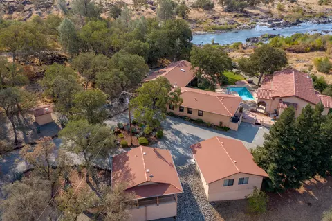 22625 Renelli Rd, Red Bluff, CA 96080 photo 1