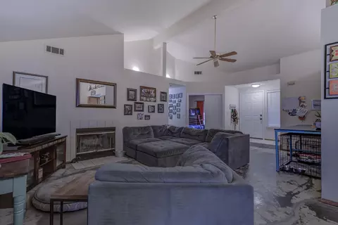 501 Armando Ave, Redding, CA 96003 photo 6