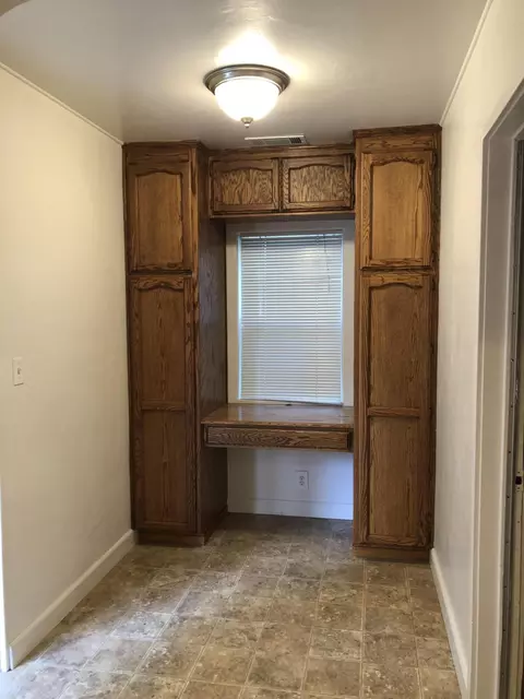 624 Loma St, Redding, CA 96003 photo 6