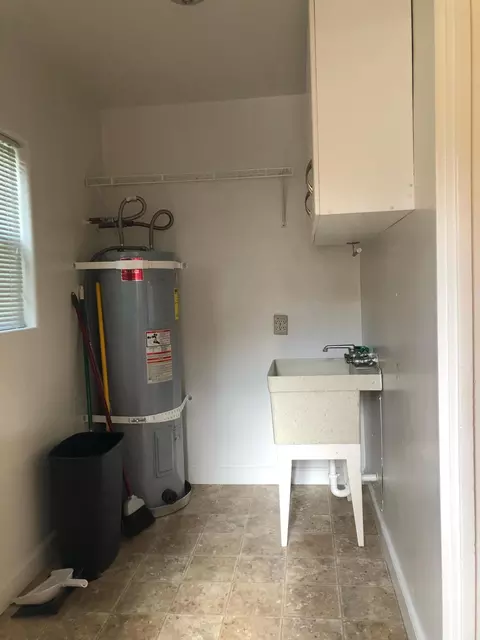 624 Loma St, Redding, CA 96003 photo 7