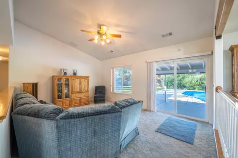 11782 Neal Ln, Redding, CA 96003 photo 10