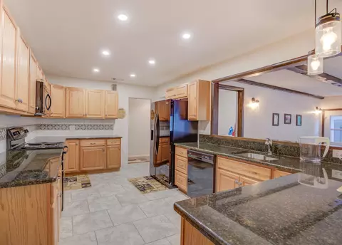 1712 Cascade Ln, Redding, CA 96002 photo 6