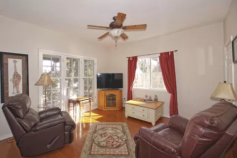1162 Willis, Redding, CA 96001 photo 4