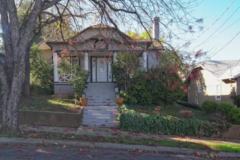 1162 Willis, Redding, CA 96001 photo 2