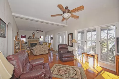 1162 Willis, Redding, CA 96001 photo 5
