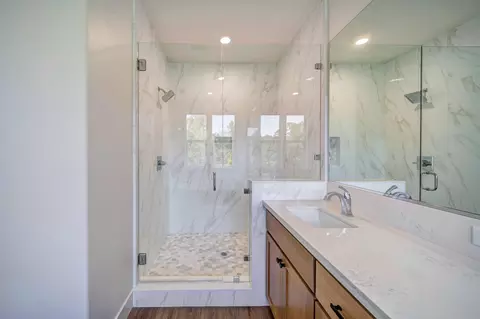 995 Bellagio Ter, Redding, CA 96003 photo 17