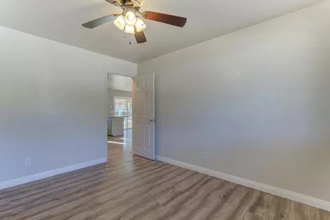 19011 Freda Ln, Redding, CA 96003 photo 6