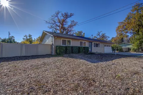 19011 Freda Ln, Redding, CA 96003 photo 21