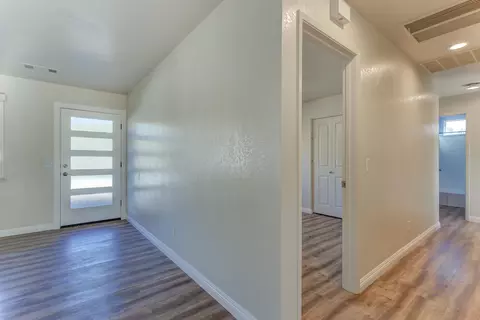 19011 Freda Ln, Redding, CA 96003 photo 7