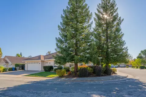 3994 Eagle Pkwy, Redding, CA 96001 photo 3