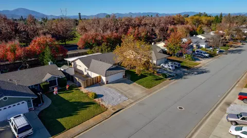 4182 Bowyer Blvd, Redding, CA 96002 photo 4