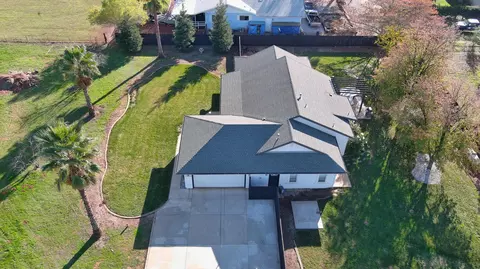 20203 Eastview Dr, Redding, CA 96002 photo 3