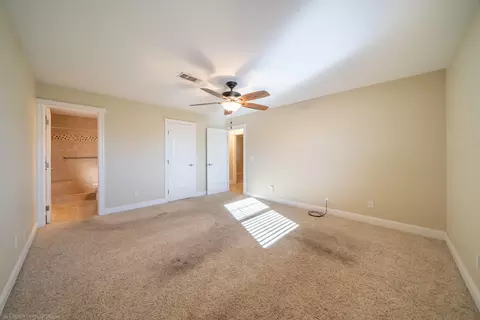 466 Rosewood Dr, Redding, CA 96003 photo 18