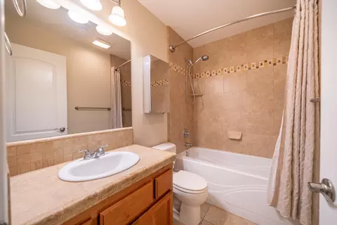 466 Rosewood Dr, Redding, CA 96003 photo 15