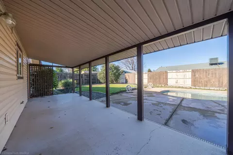 466 Rosewood Dr, Redding, CA 96003 photo 30