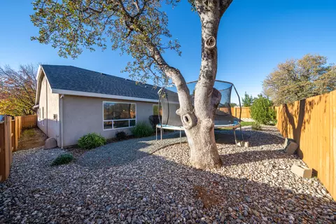 673 San Gabriel St, Redding, CA 96003 photo 42