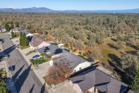 673 San Gabriel St, Redding, CA 96003 photo 48