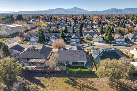 673 San Gabriel St, Redding, CA 96003 photo 51