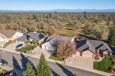 673 San Gabriel St, Redding, CA 96003 photo 45