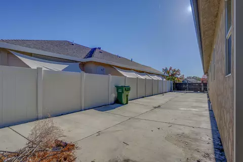 2126 Cadjew St, Redding, CA 96003 photo 42
